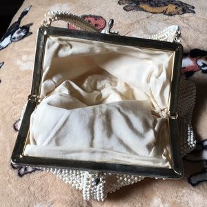 Bags - Beaded cream color vintage purse Bags - Beaded cream color vintage purse